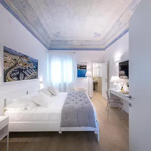  Apartment La Home42 Italy