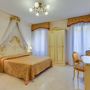 hotel-at-leonard.hotelinveneto.com/