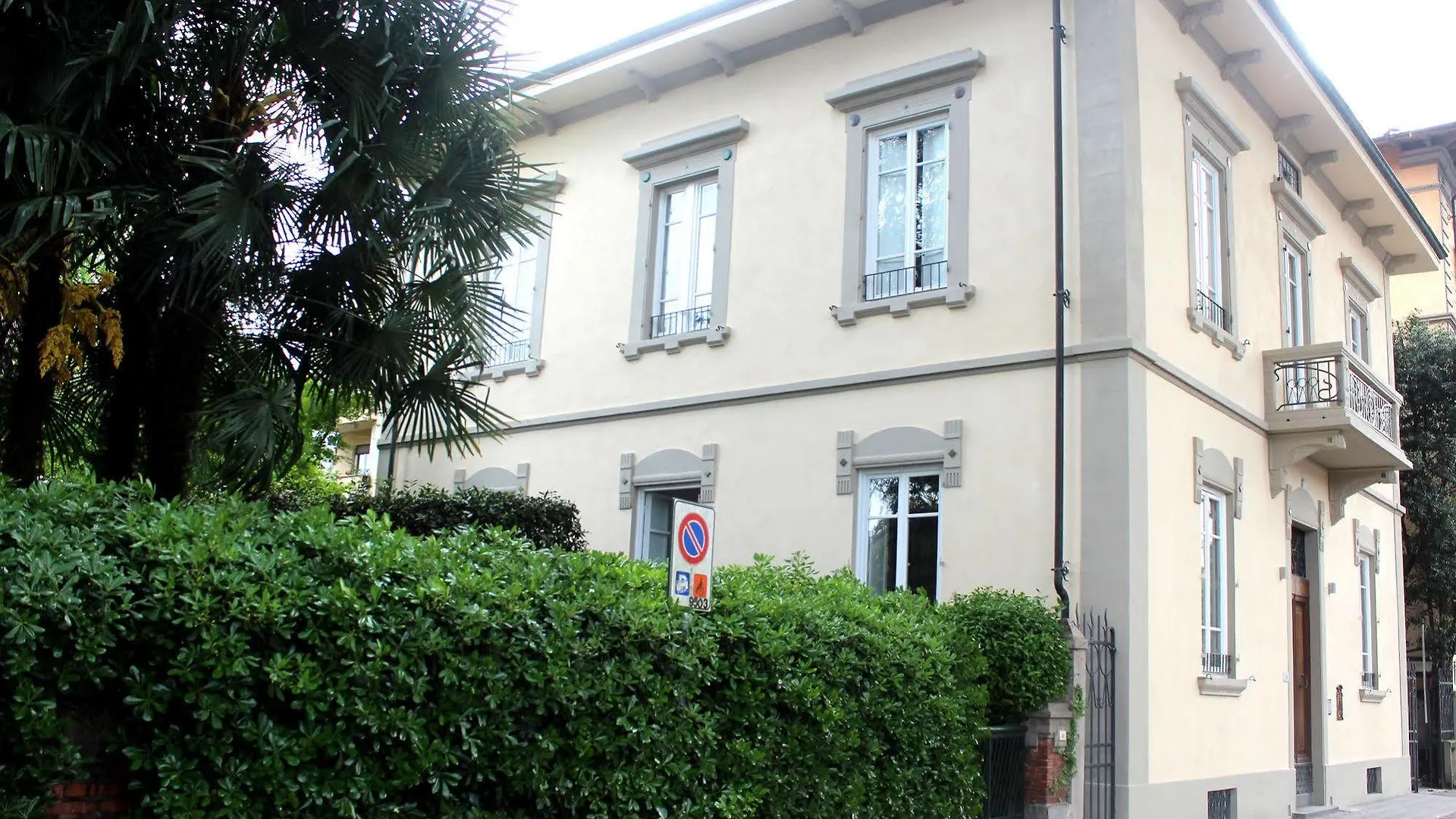 Lucca In Villa Lucrezia Италия